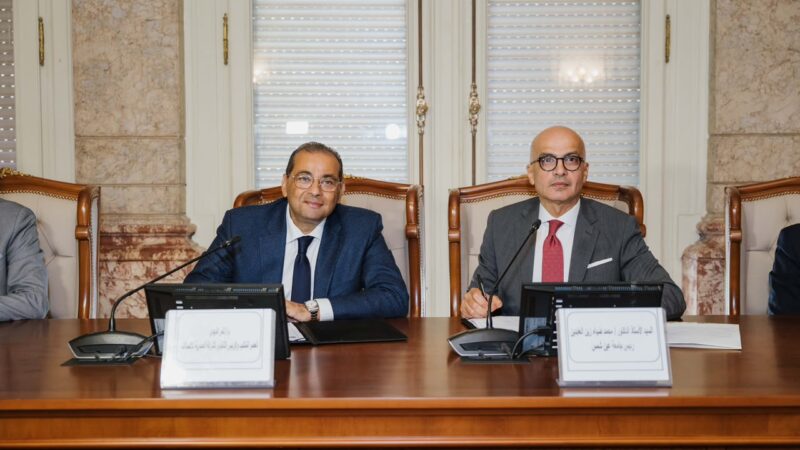 المصرية للاتصالات وجامعة عين شمس توقعان بروتوكول تعاون لتشغيل حل “WE SmartED” المدعوم بـ “منصة Digital SmartED”