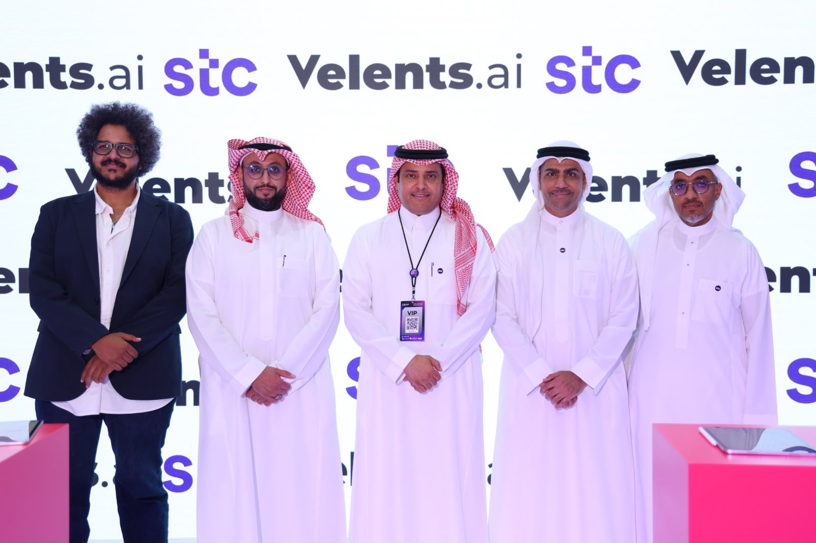 «فيلنتس» الناشئة توسّع تواجدها الإقليمي إلى البحرين عبر شراكة استراتيجية مع «stc البحرين» خلال مؤتمر LEAP 2026