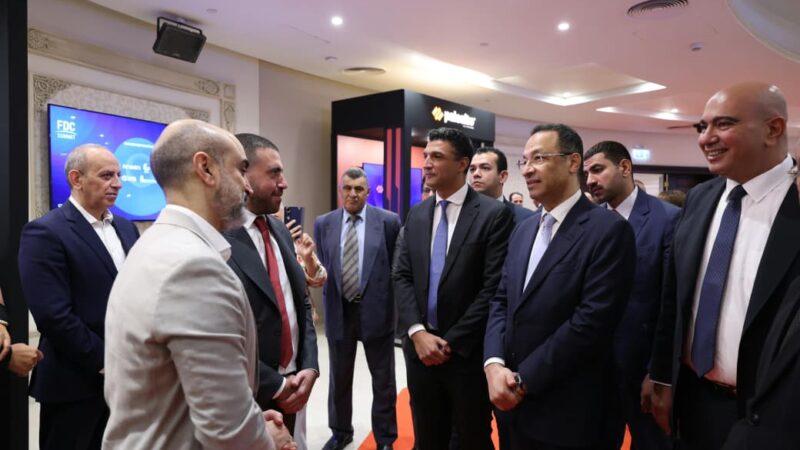 وزير الاتصالات يفتتح فعاليات الدورة الثامنة من قمة FDC Summit